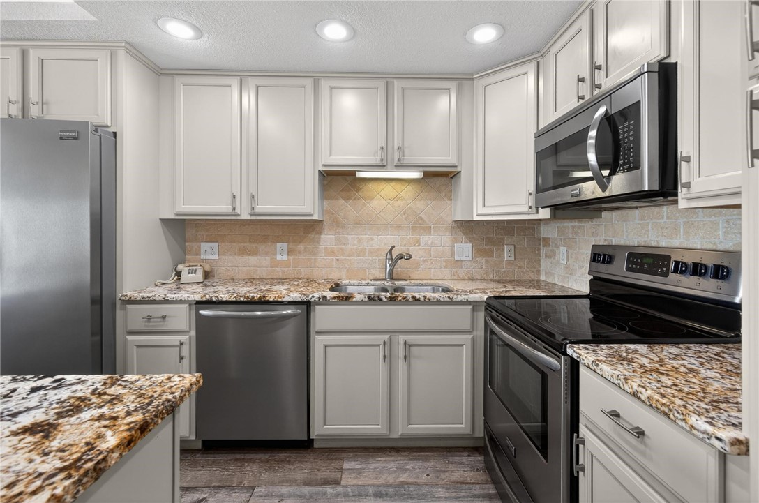 14810 Windward Drive 610 Corpus Christi TX 78418
