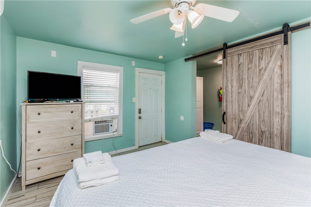 134 N Alister Street 26 Port Aransas TX 78373