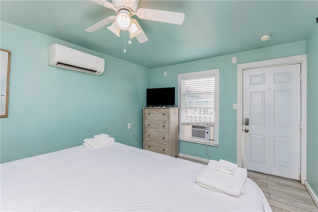 134 N Alister Street 26 Port Aransas TX 78373