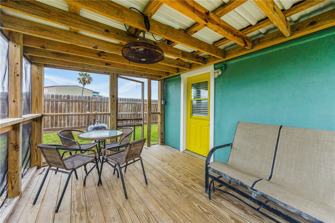 134 N Alister Street 26 Port Aransas TX 78373