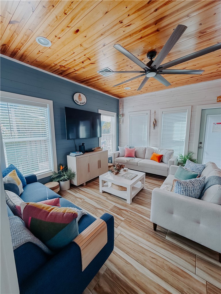 2525 S 11th Street 6 Port Aransas TX 78373