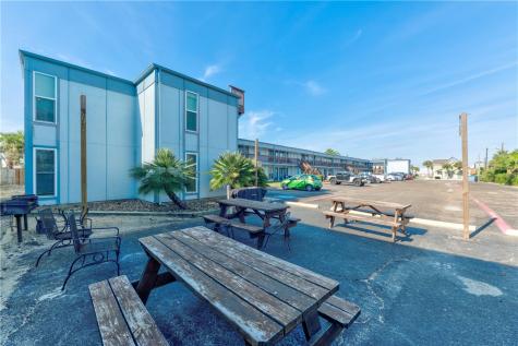 2025 S 11th Street 24 Port Aransas TX 78373