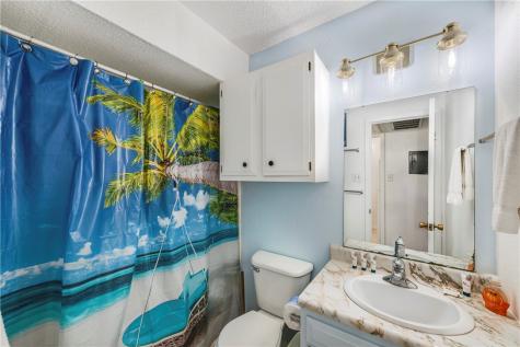 2025 S 11th Street 24 Port Aransas TX 78373