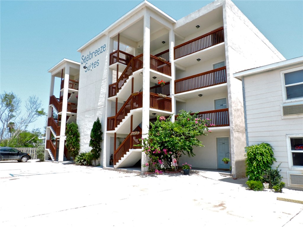 407 Beach Avenue 115 Port Aransas TX 78373