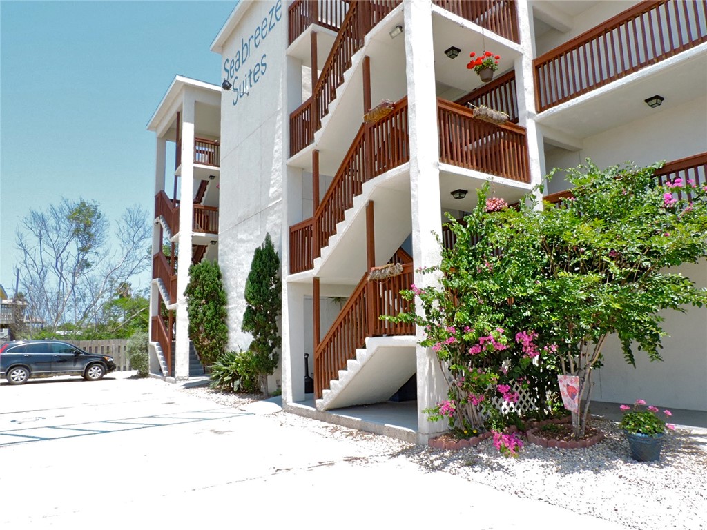 407 Beach Avenue 115 Port Aransas TX 78373