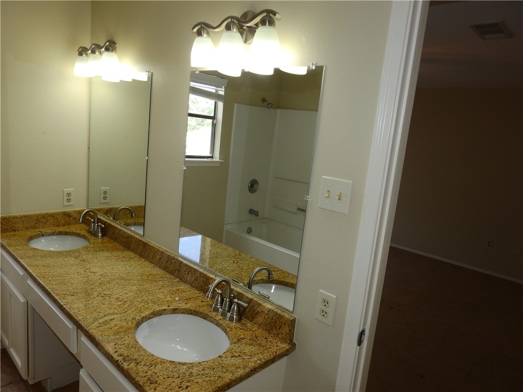 4401 River Valley Drive 1003 Corpus Christi TX 78410