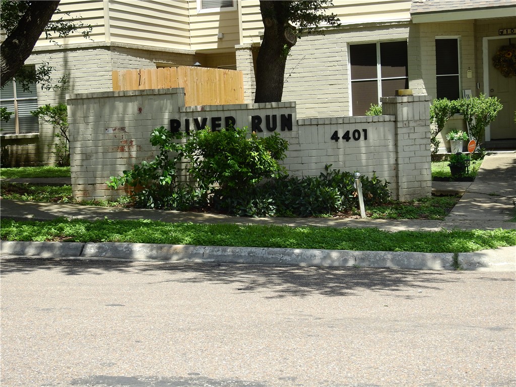 4401 River Valley Drive 1003 Corpus Christi TX 78410