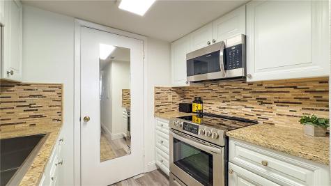 4334 Ocean Drive 403 Corpus Christi TX 78412