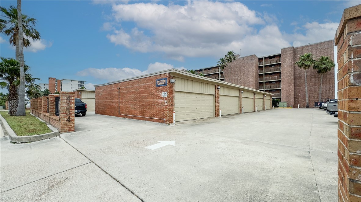 4334 Ocean Drive 403 Corpus Christi TX 78412
