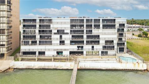 4334 Ocean Drive 403 Corpus Christi TX 78412