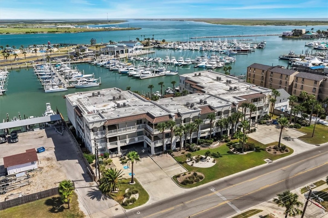 224 W Cotter Avenue 206 Port Aransas TX 78373