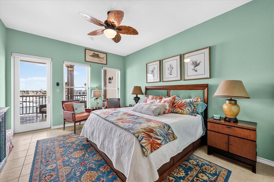 224 W Cotter Avenue 206 Port Aransas TX 78373