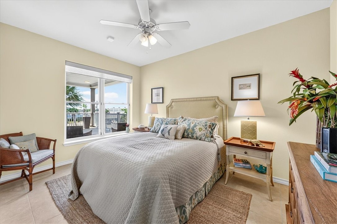 224 W Cotter Avenue 206 Port Aransas TX 78373