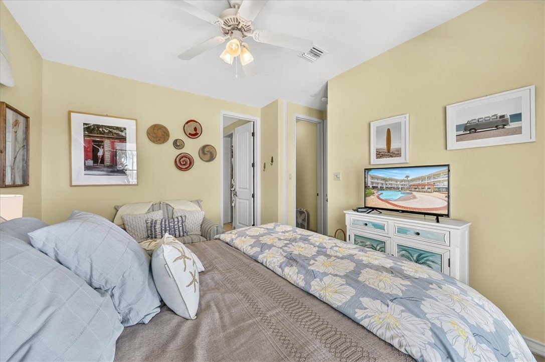 224 W Cotter Avenue 206 Port Aransas TX 78373