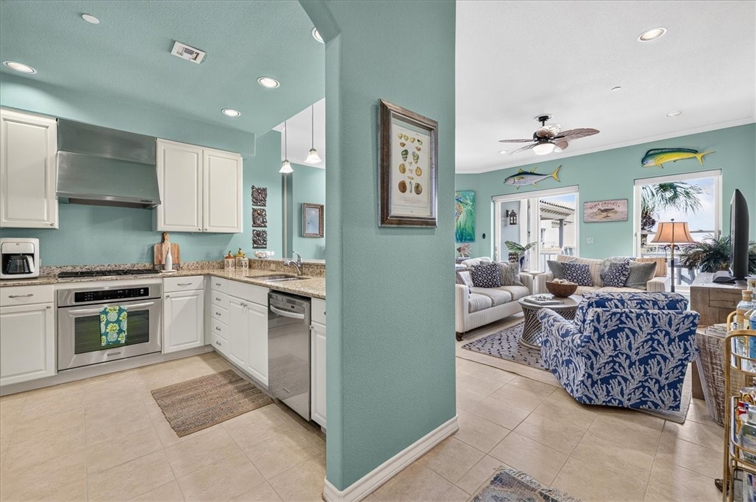 224 W Cotter Avenue 206 Port Aransas TX 78373