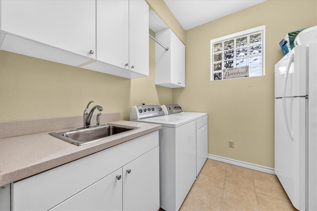 224 W Cotter Avenue 206 Port Aransas TX 78373