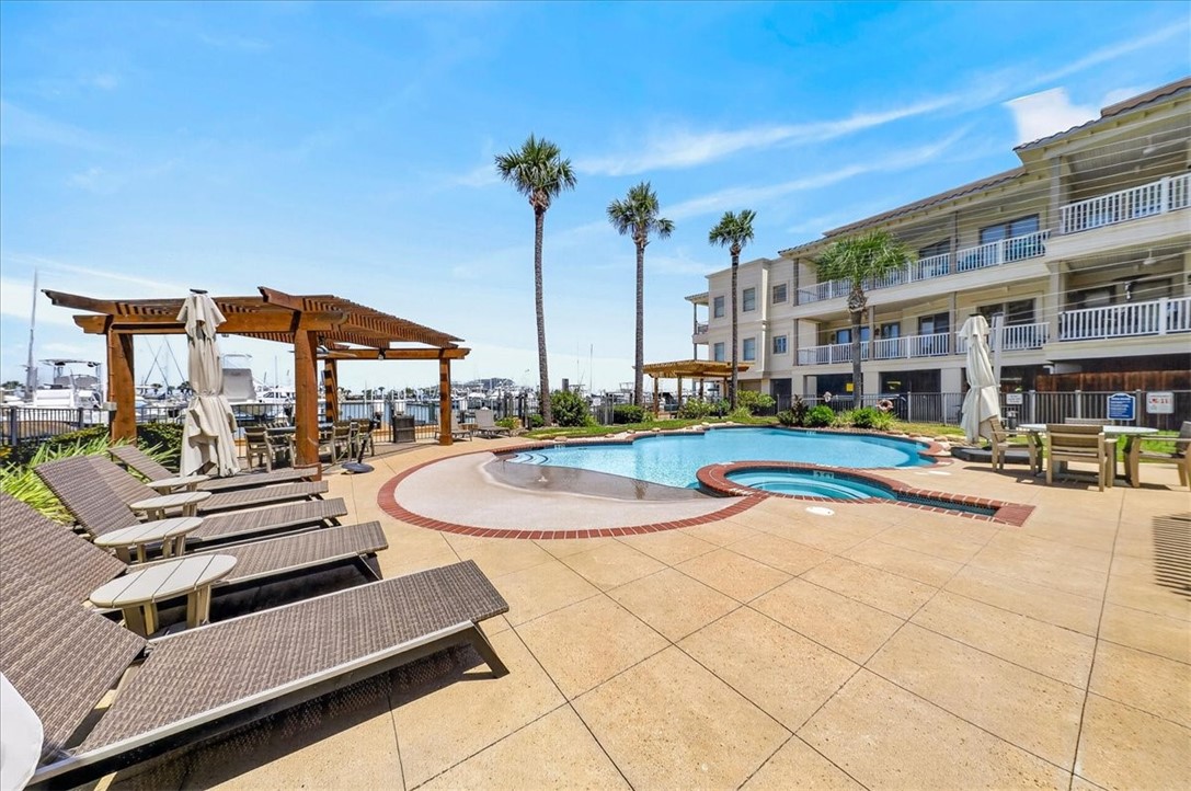 224 W Cotter Avenue 206 Port Aransas TX 78373