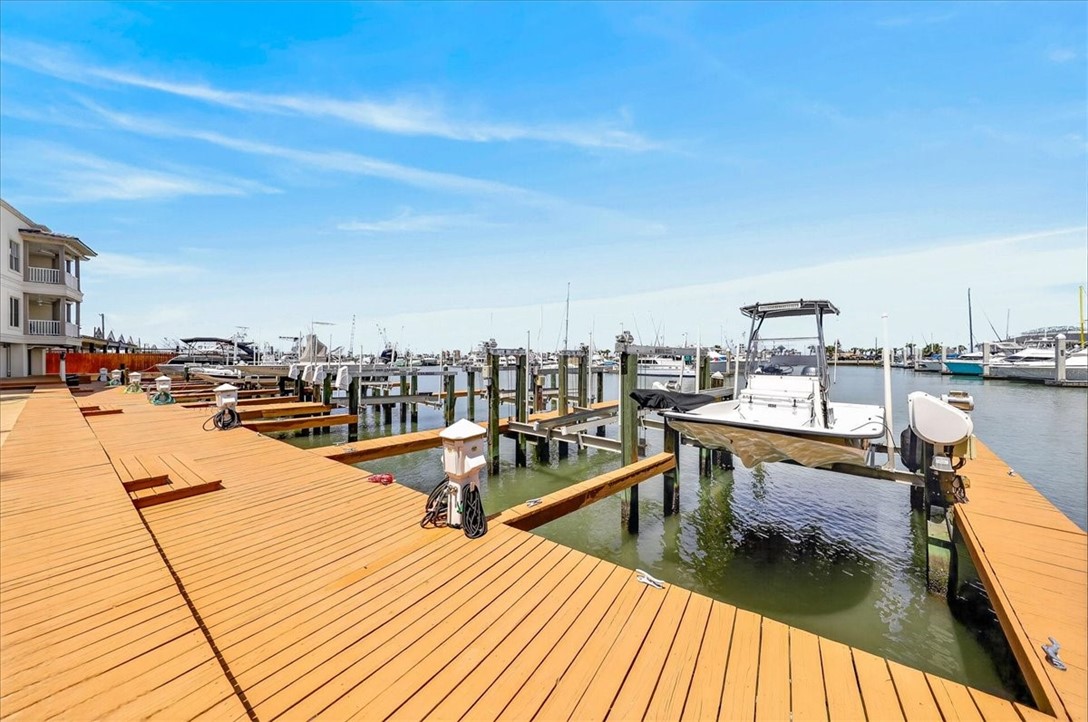 224 W Cotter Avenue 206 Port Aransas TX 78373