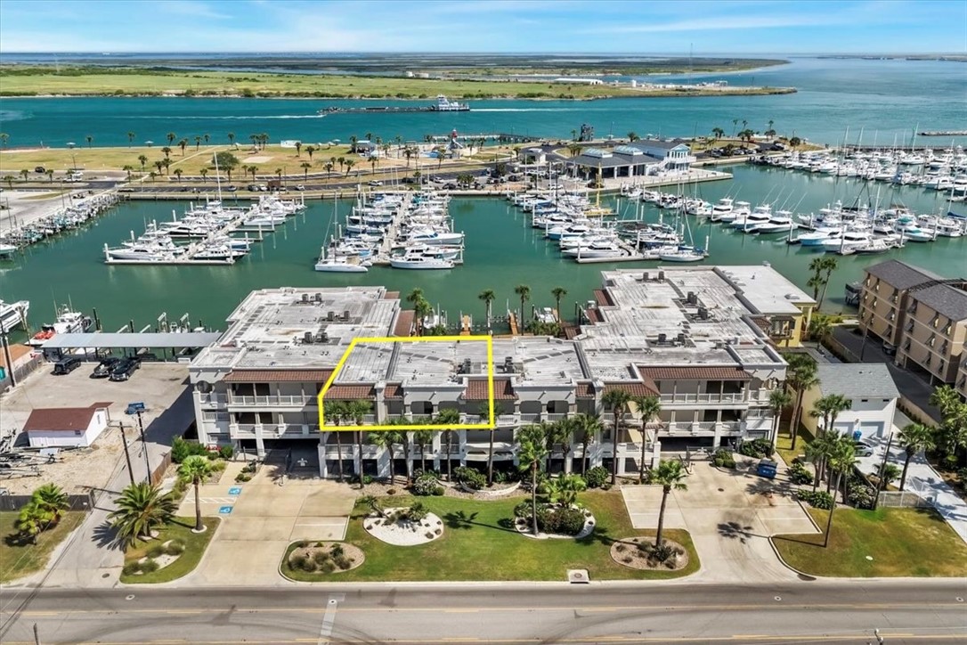 224 W Cotter Avenue 206 Port Aransas TX 78373