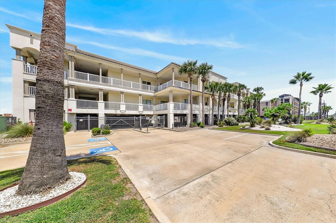 224 W Cotter Avenue 206 Port Aransas TX 78373