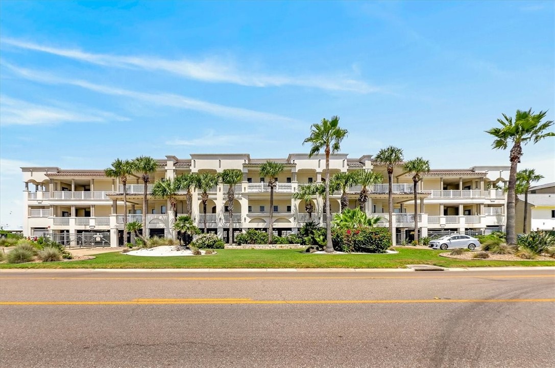 224 W Cotter Avenue 206 Port Aransas TX 78373