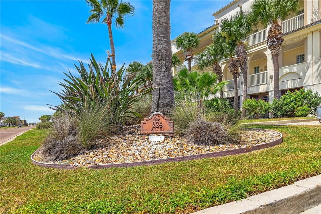 224 W Cotter Avenue 206 Port Aransas TX 78373