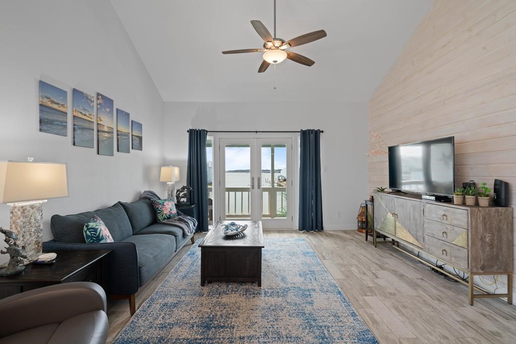 508 Lauderdale Drive 508 Rockport TX 78382