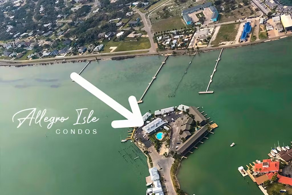 71 Nassau Drive 402 Rockport TX 78382