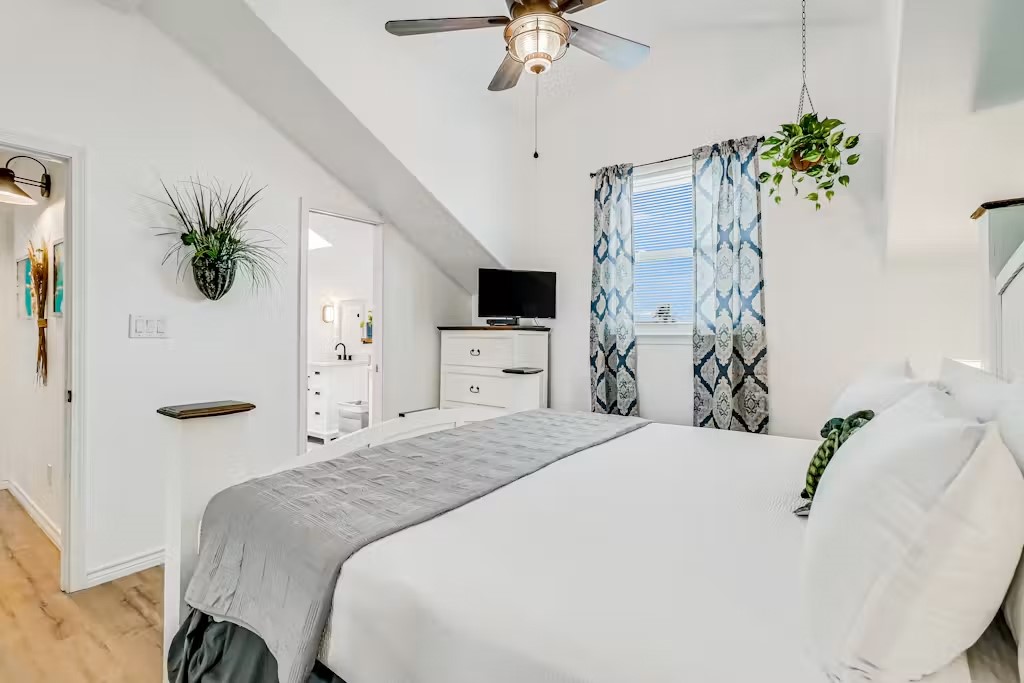 71 Nassau Drive 402 Rockport TX 78382