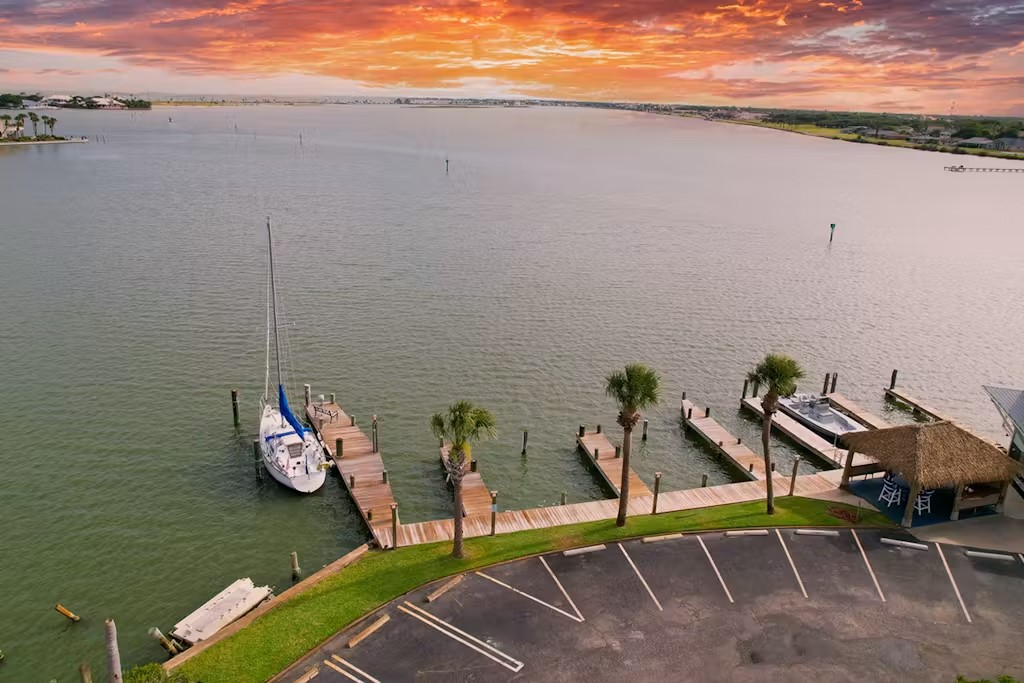 71 Nassau Drive 402 Rockport TX 78382