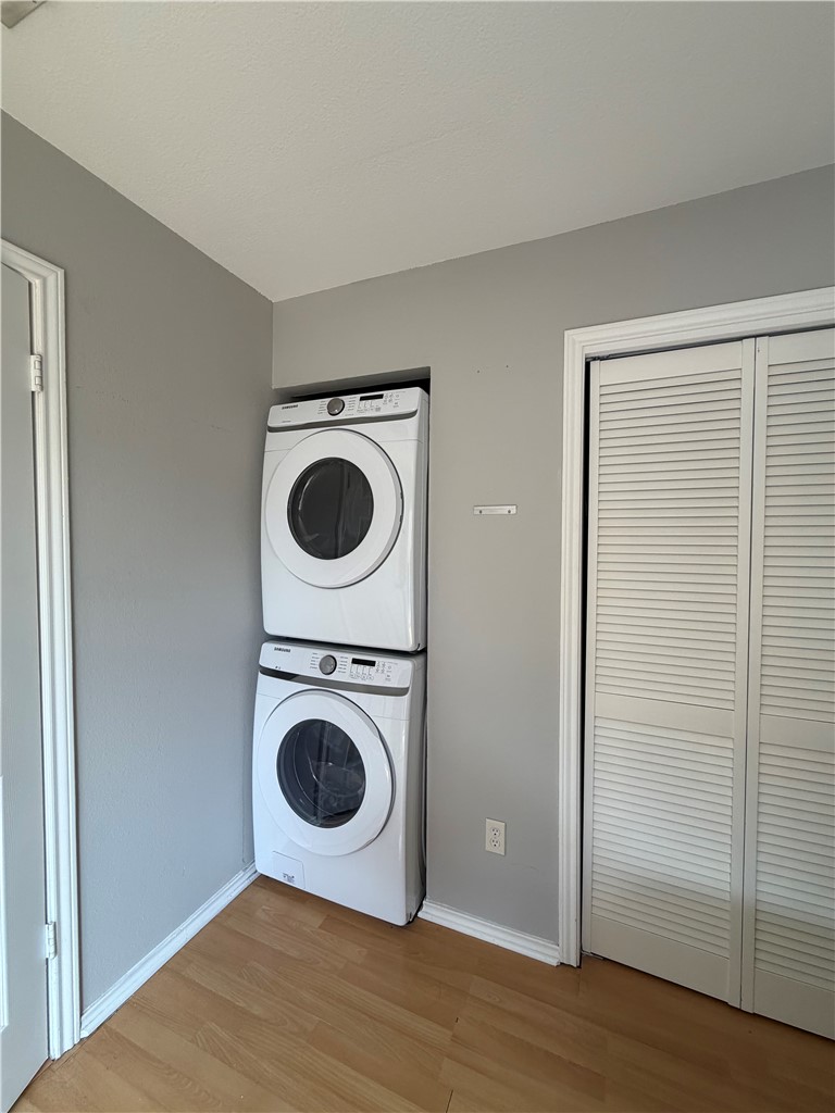 7122 Premont Dr J203 Corpus Christi TX 78414