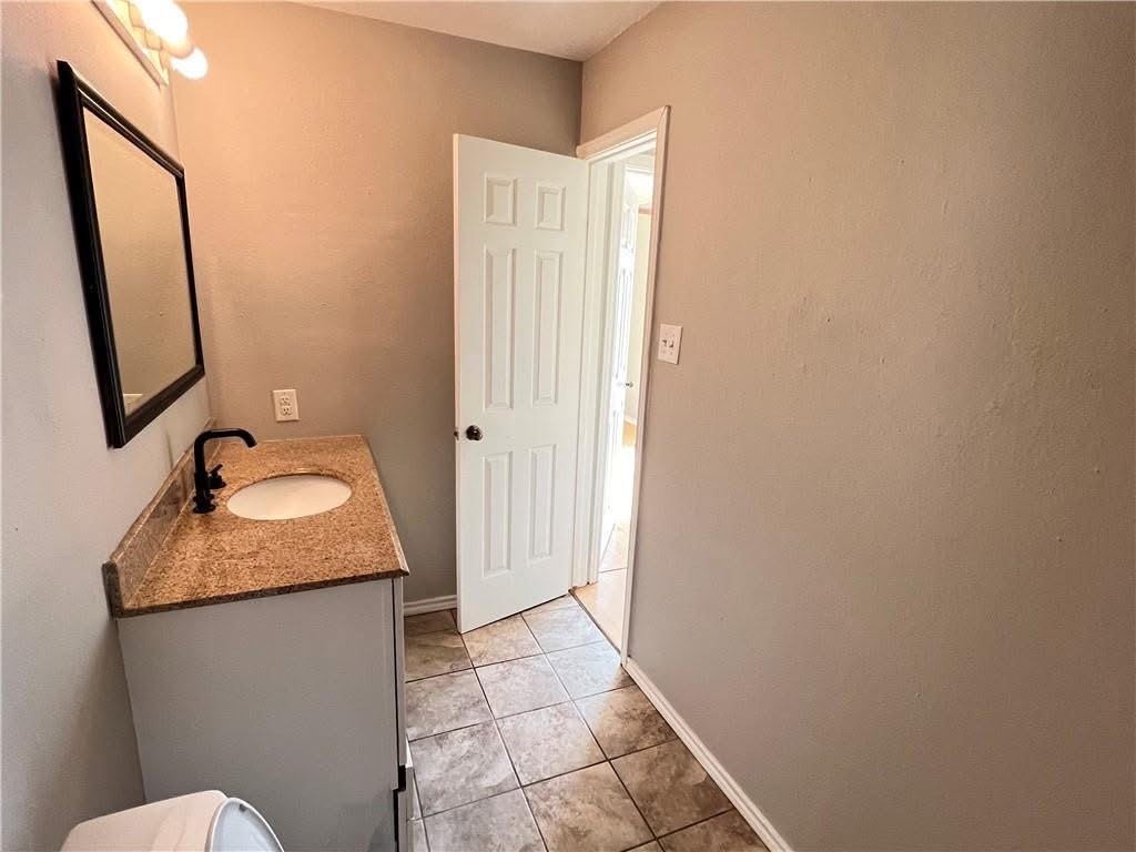 7122 Premont Dr J203 Corpus Christi TX 78414