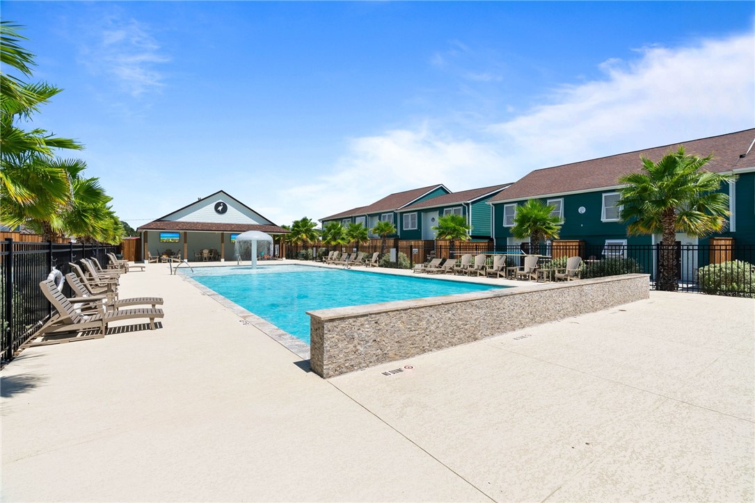 1806 Highway 35 N D-4 Rockport TX 78382
