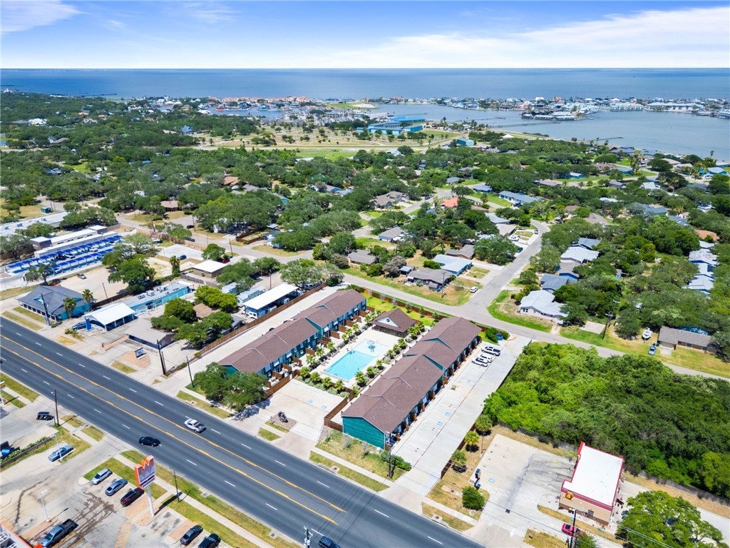 1806 Highway 35 N D-4 Rockport TX 78382