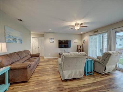 230 Cut Off 129 Port Aransas TX 78373