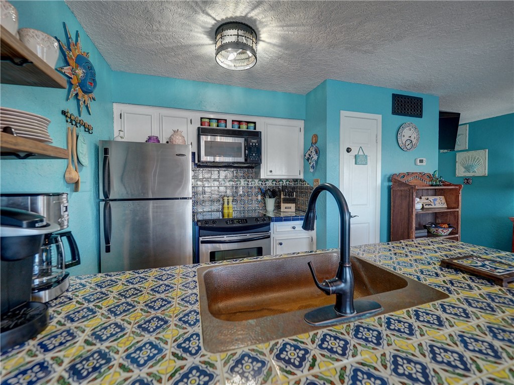 15209 Leeward Drive 6 Corpus Christi TX 78418