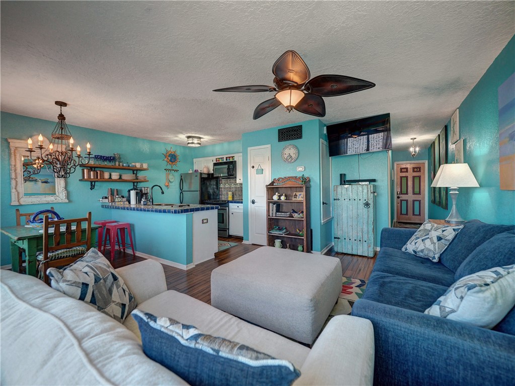 15209 Leeward Drive 6 Corpus Christi TX 78418