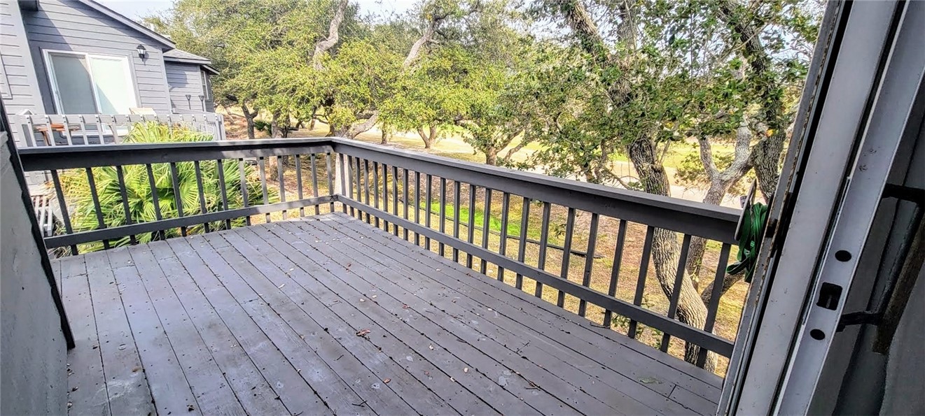 210 Oak Bay Street 1003 Rockport TX 78382