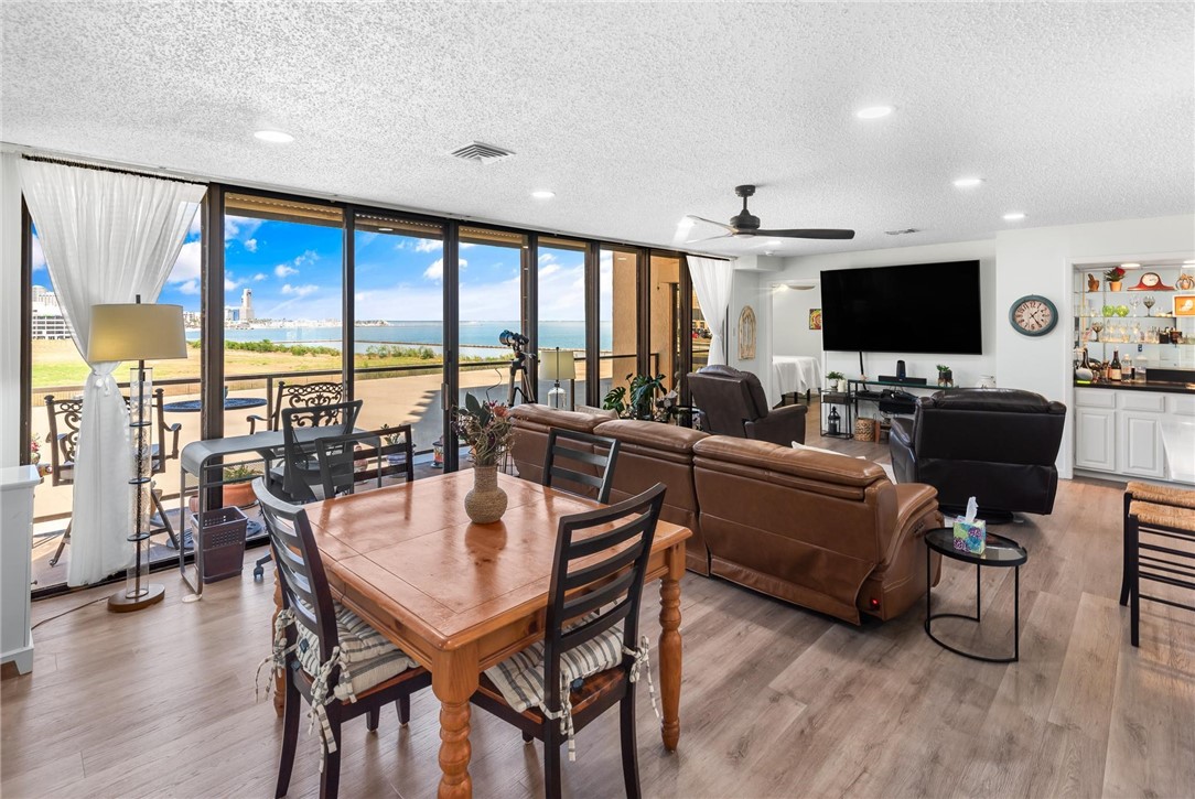 1400 Ocean Dr 304c Corpus Christi TX 78404