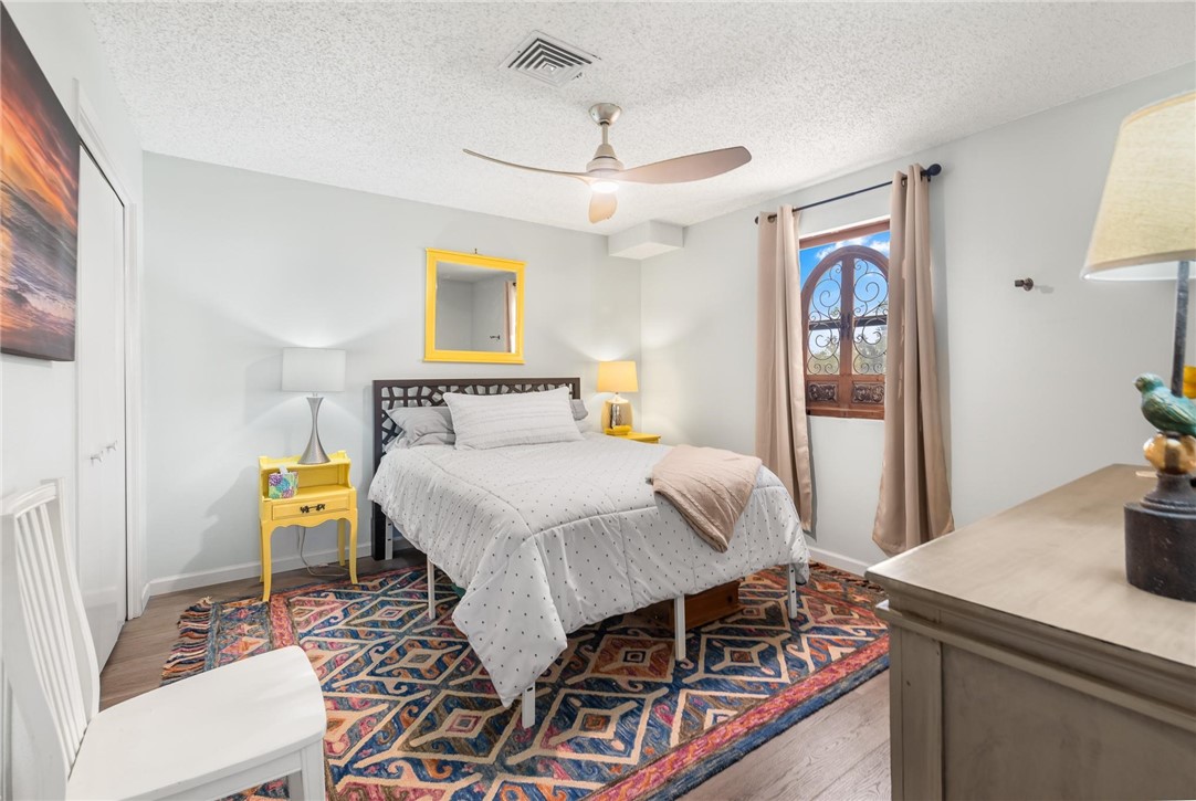 1400 Ocean Dr 304c Corpus Christi TX 78404