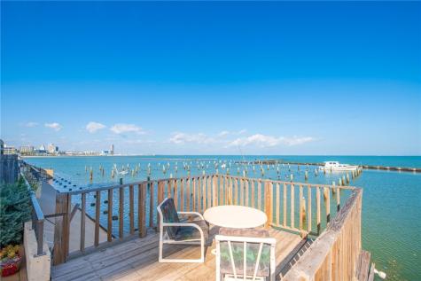 1400 Ocean Drive 304c Corpus Christi TX 78404