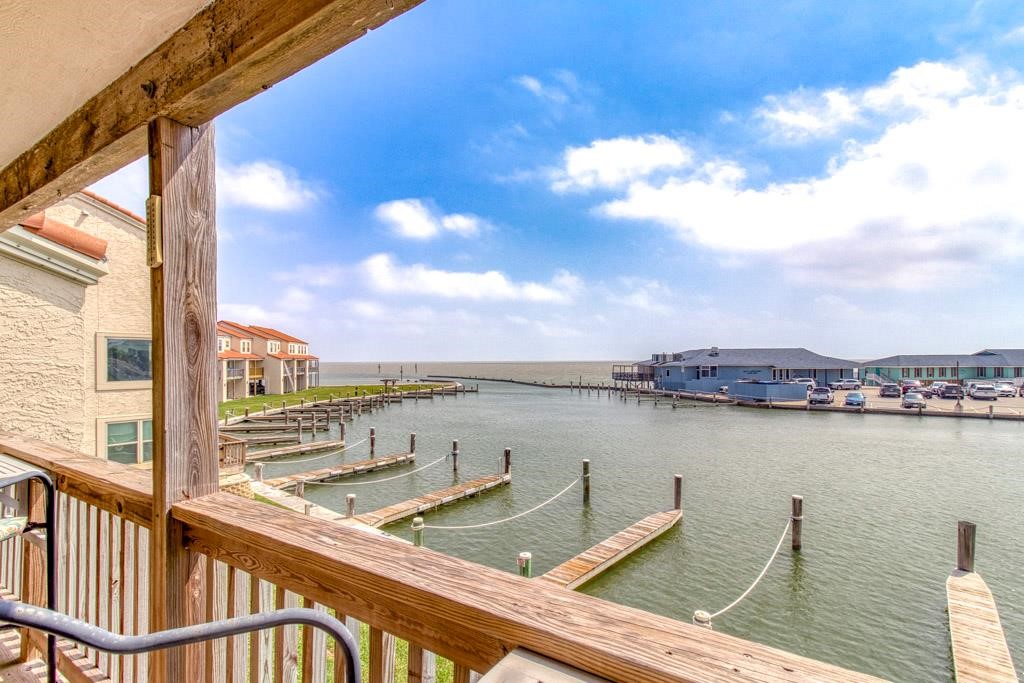 620 S Fulton Beach 109 Rockport TX 78382