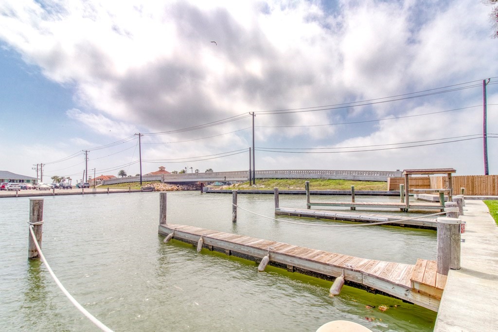 620 S Fulton Beach 109 Rockport TX 78382