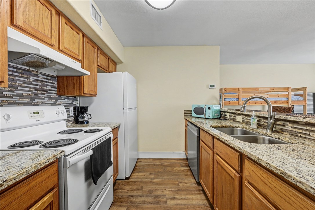15010 Leeward Drive 9201 Corpus Christi TX 78418
