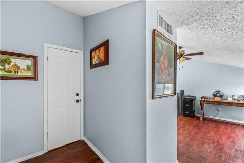 7122 Premont Drive H202 Corpus Christi TX 78414