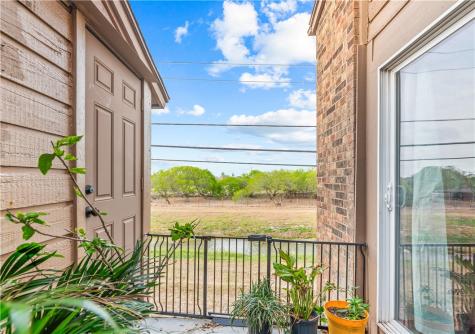 7122 Premont Drive H202 Corpus Christi TX 78414