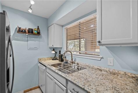 7122 Premont Drive H202 Corpus Christi TX 78414