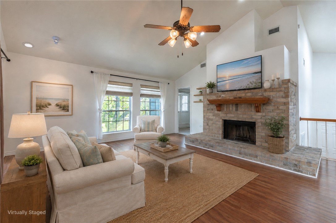 210 Oak Bay Street 1203 Rockport TX 78382