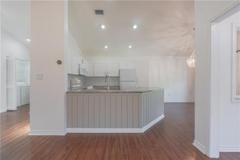 210 Oak Bay Street 1203 Rockport TX 78382