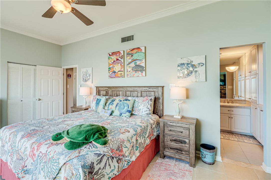 200 West Cotter Ave D-4 Port Aransas TX 78373